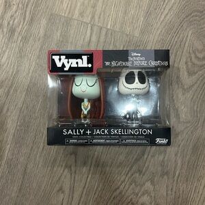 Funko Vynl Sally & Jack Skellington Figures